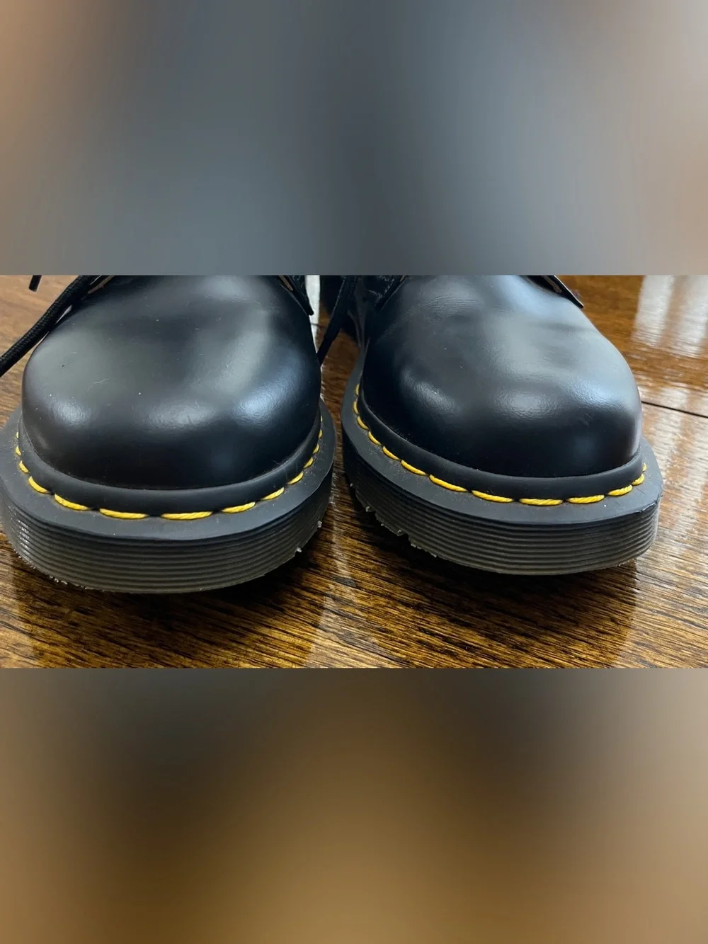 LIKE NEW Dr Martens Casual Oxford Shoes